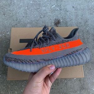 Yeezy 350 Beluga size 8.5M